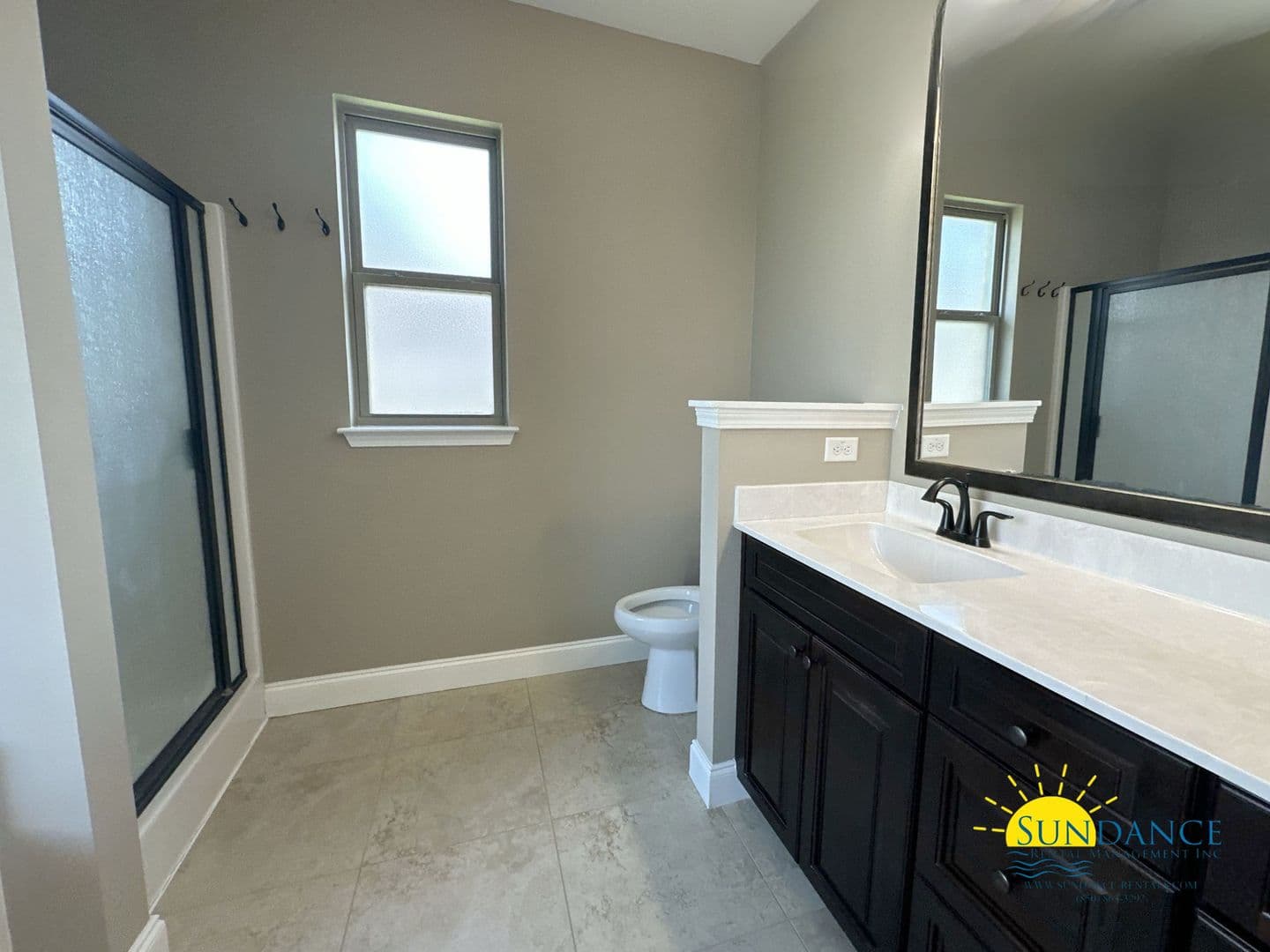 Mary Esther House: 438 Bay Oaks Drive