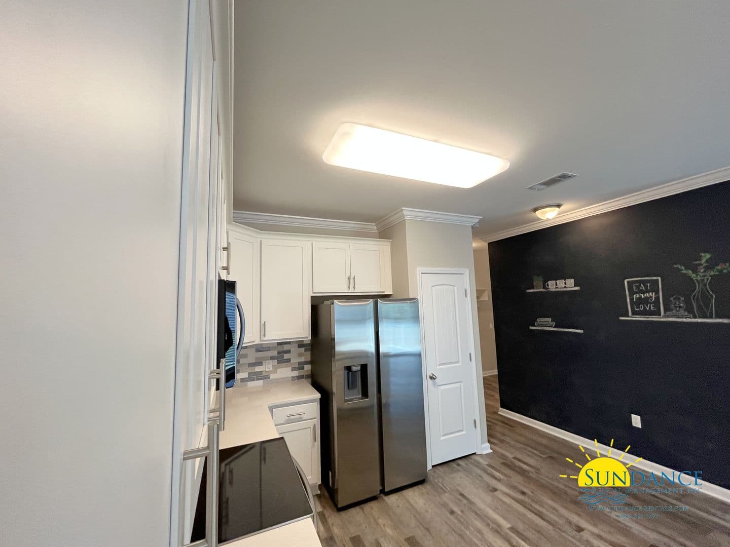 Niceville House: 348 Fir Avenue