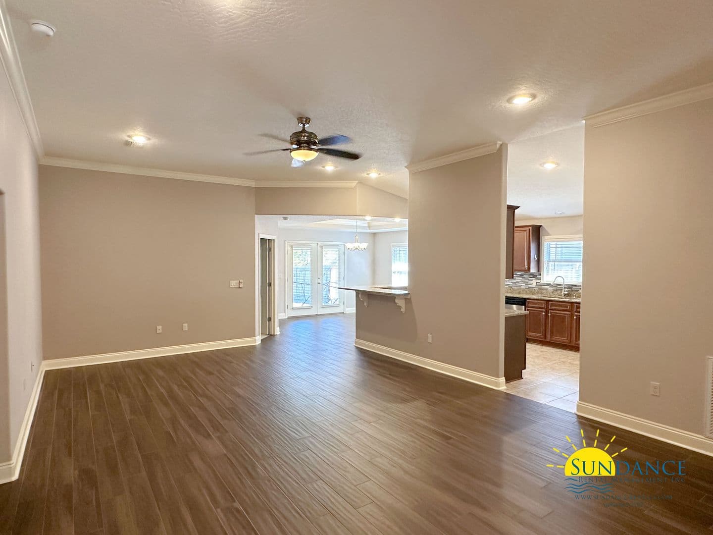 Navarre House: 2662 Hartman Court