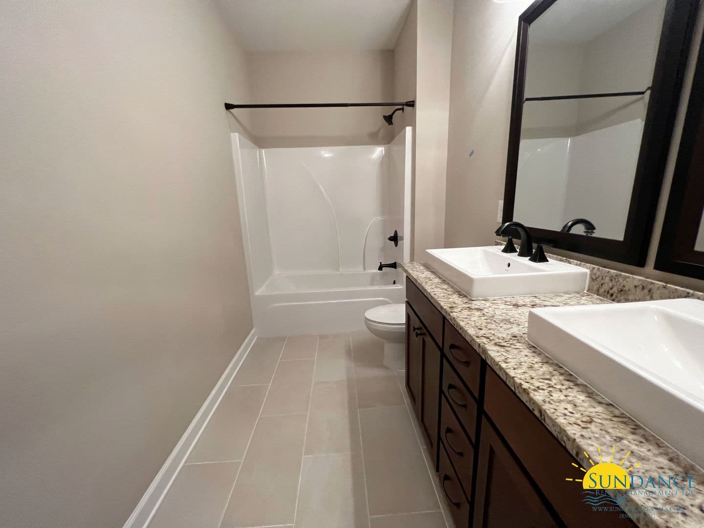 Crestview House: 2941 Chantry Circle