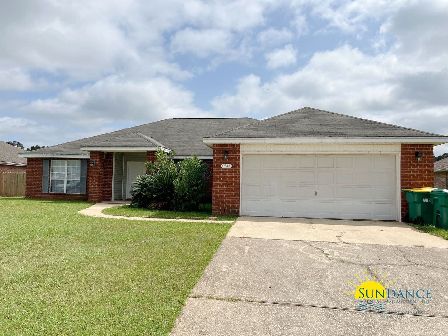Crestview House: 5434 East Brook Drive
