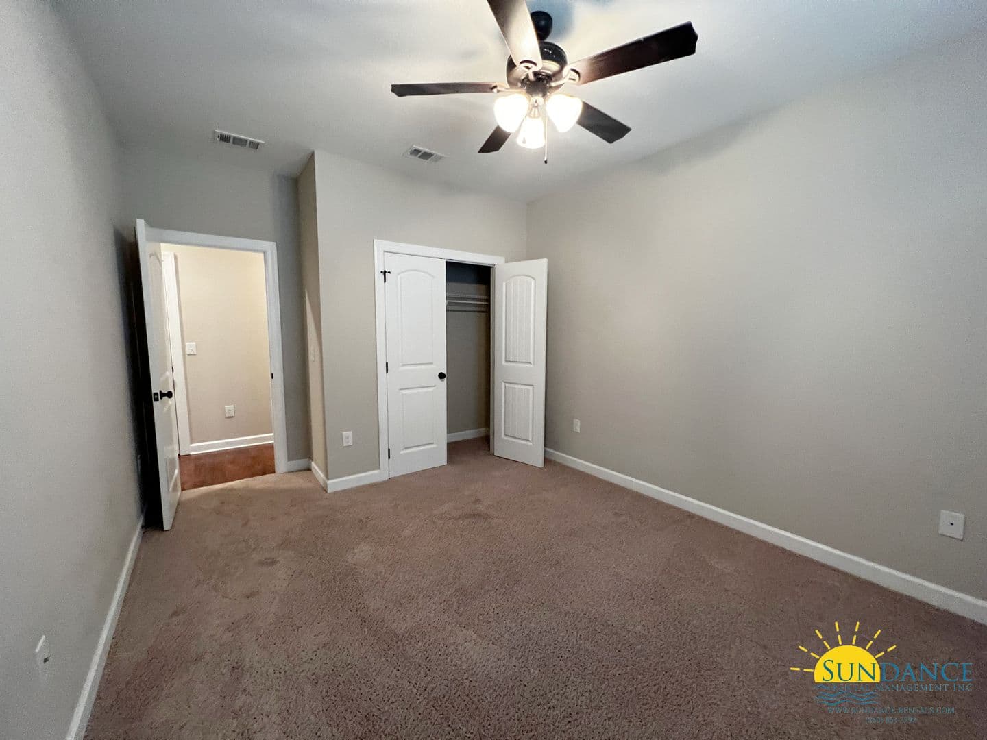 Crestview House: 2941 Chantry Circle