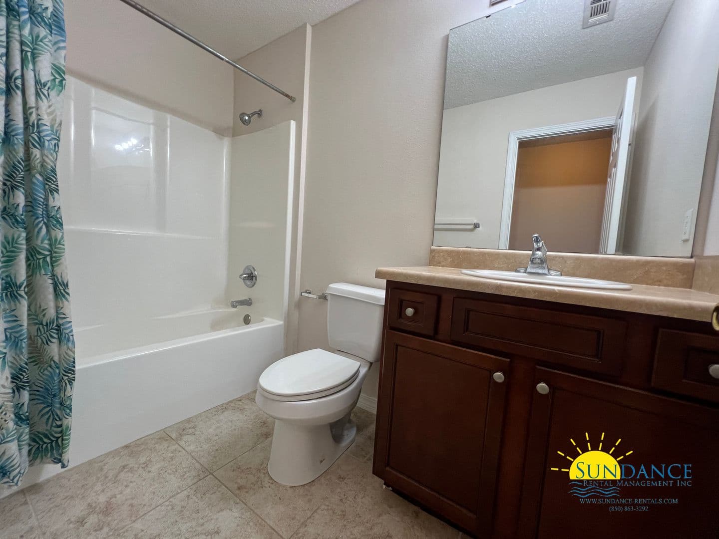 Crestview House: 303 Dahlquist Drive