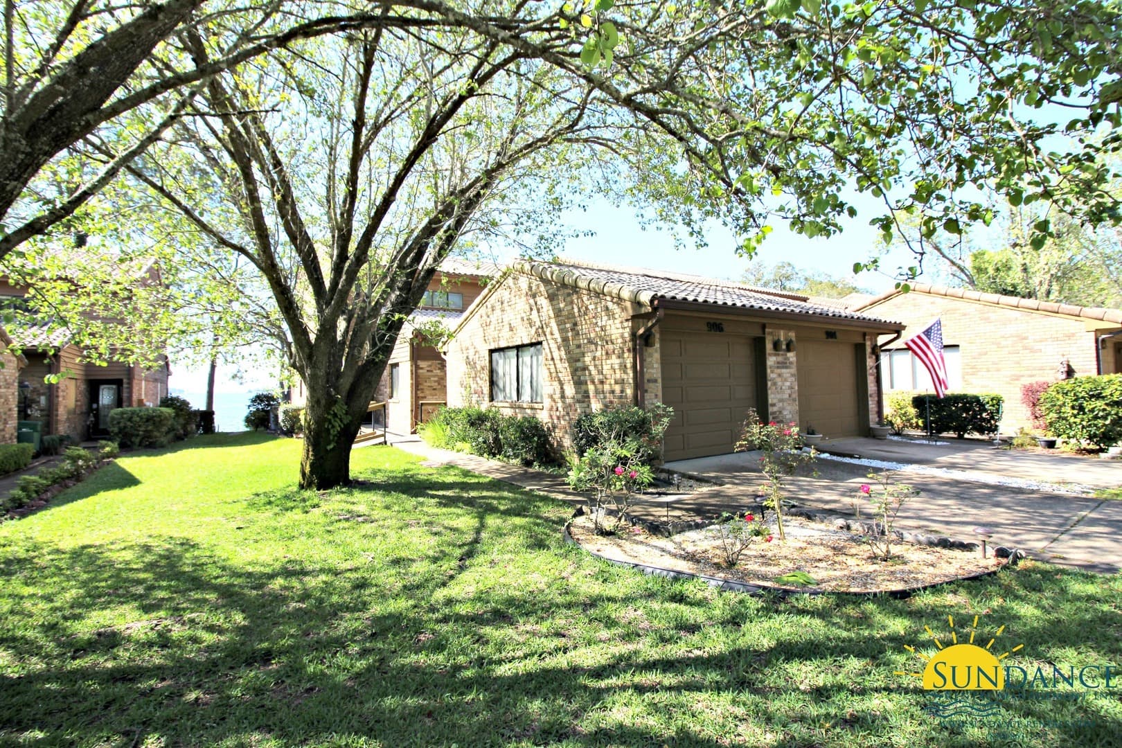 Niceville House: 906 Regatta Drive