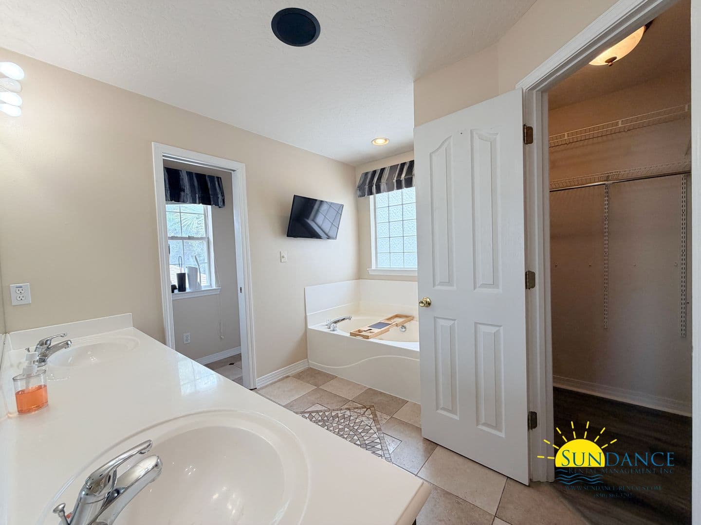 Fort Walton Beach House: 1960 Procteridge Court