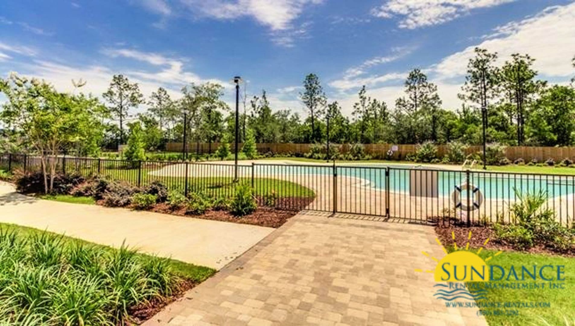 Crestview House: 930 Merganser Way