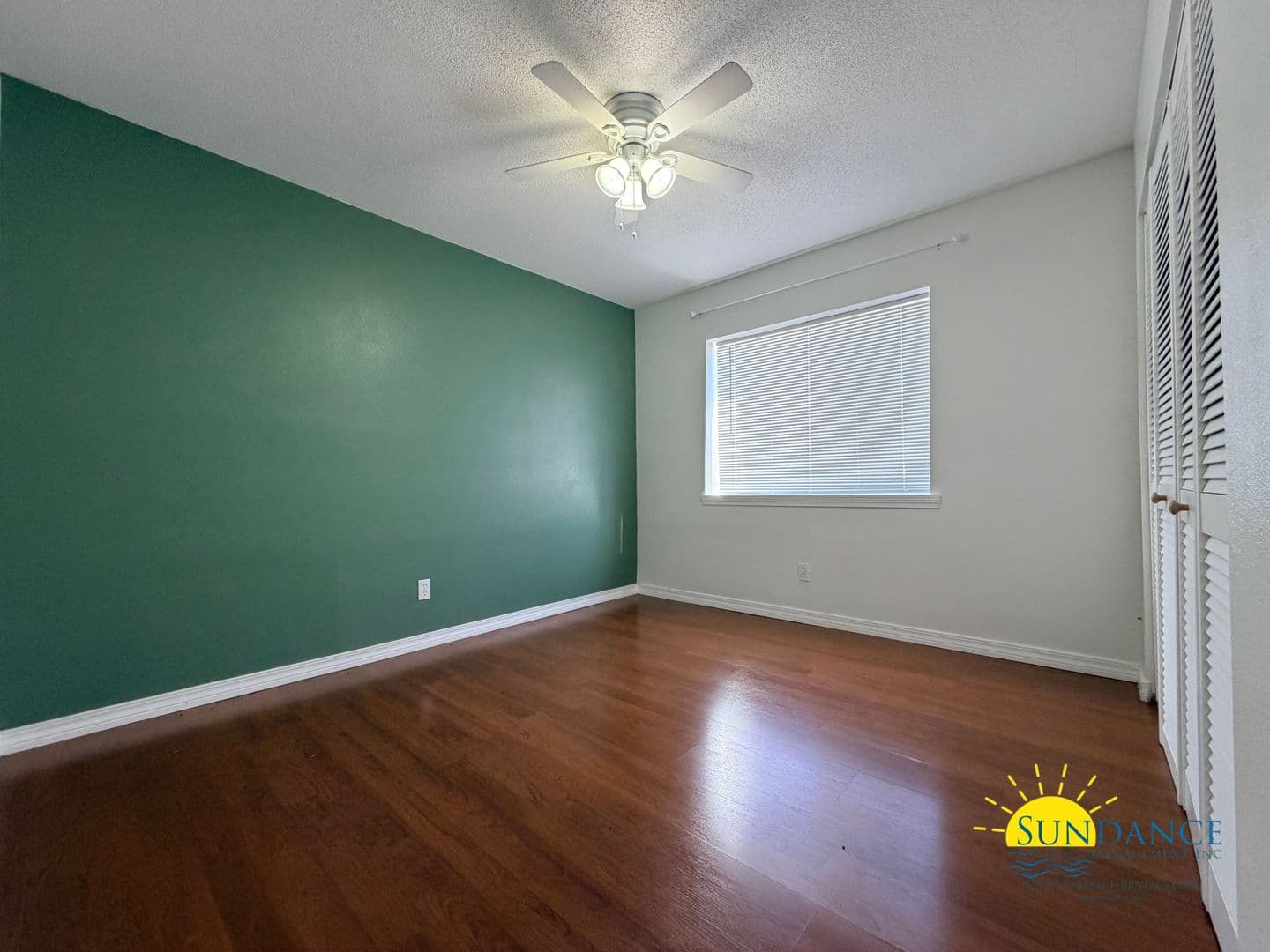 Shalimar Condo: 101 Old Ferry Road