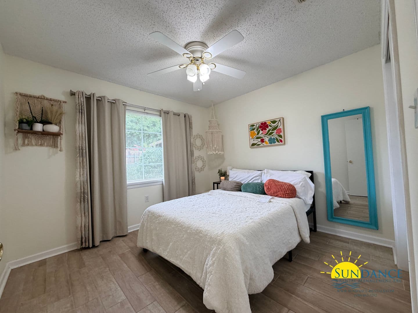 Fort Walton Beach House: 102 Tanglewood Court