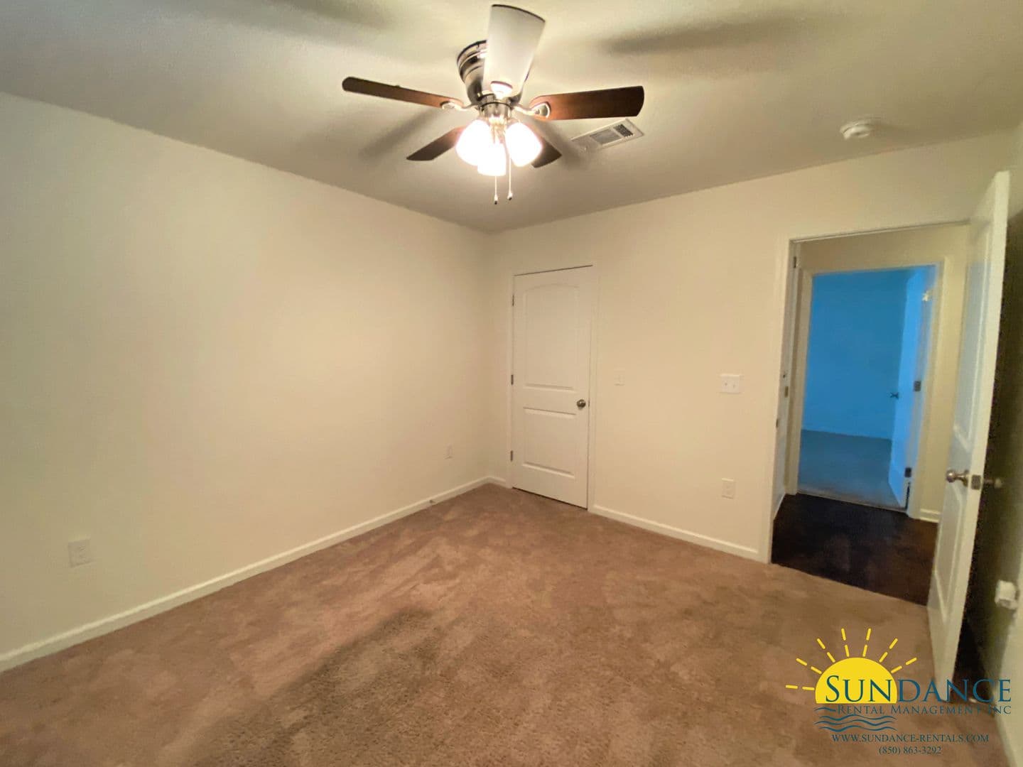 Crestview House: 4636 Plover Drive