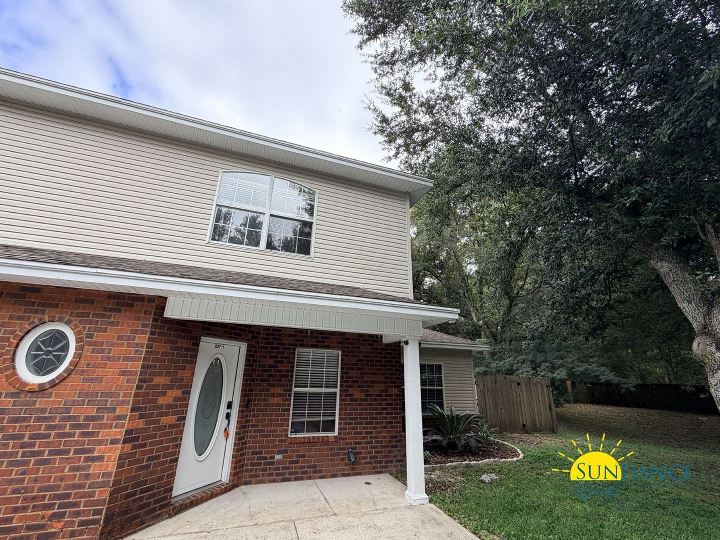 Fort Walton Beach Townhome: 827 Fairview Drive