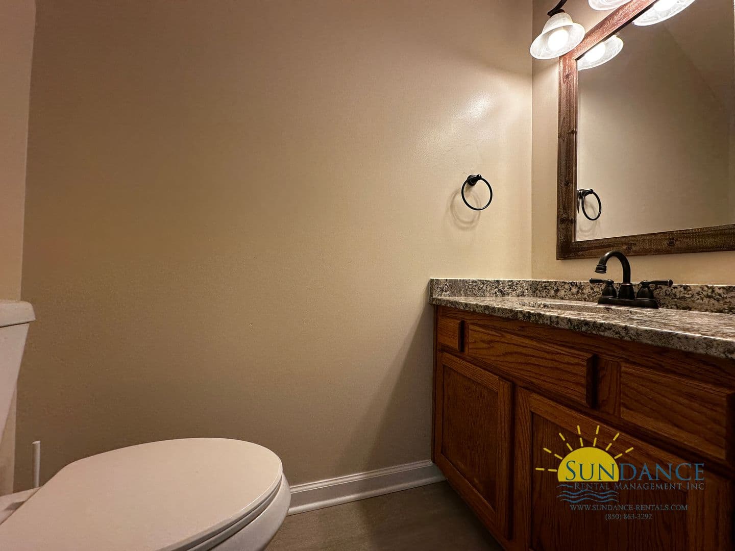 Fort Walton Beach Townhome: 1818 Whispering Oaks Lane