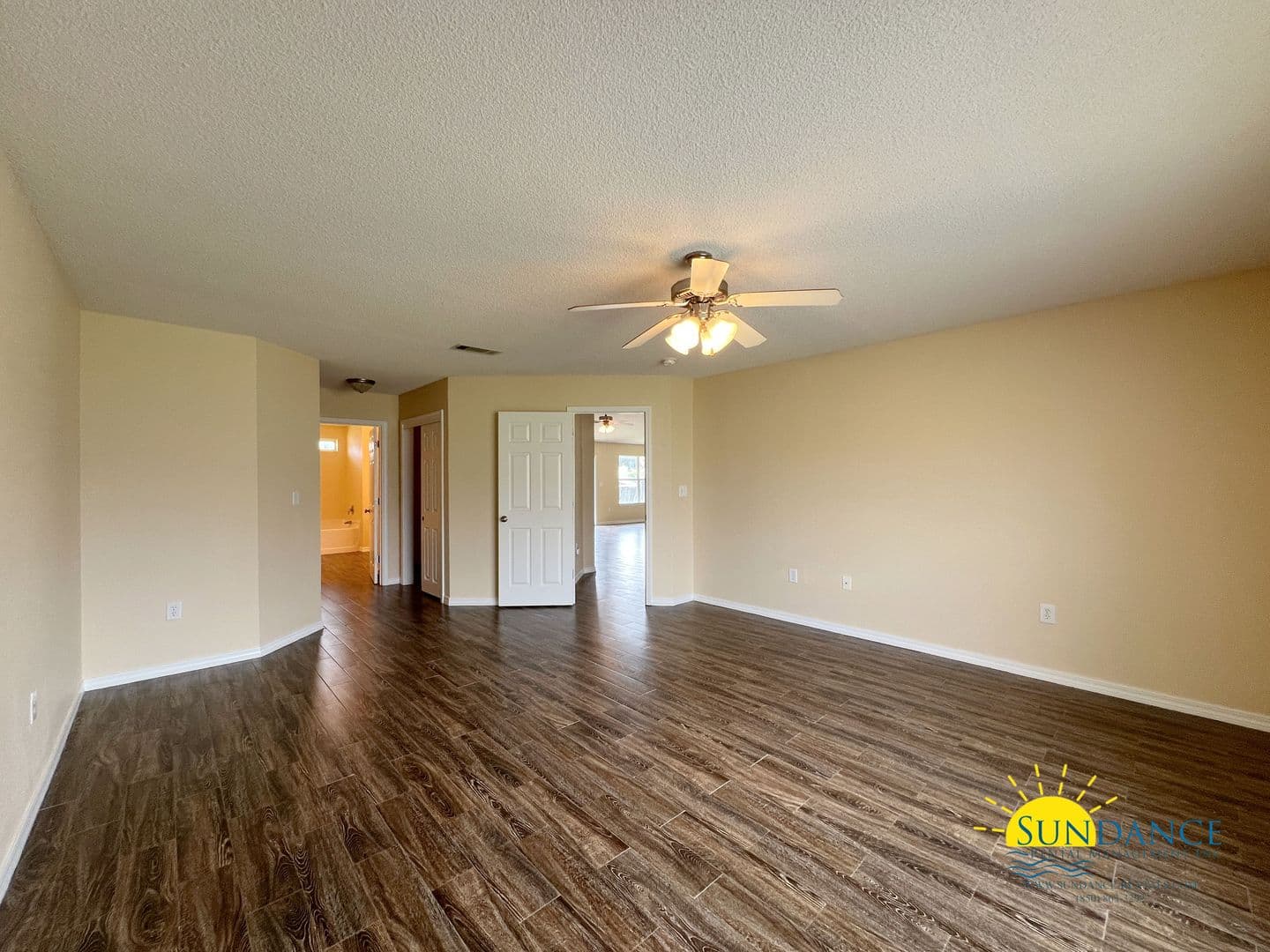 Crestview House: 5434 East Brook Drive