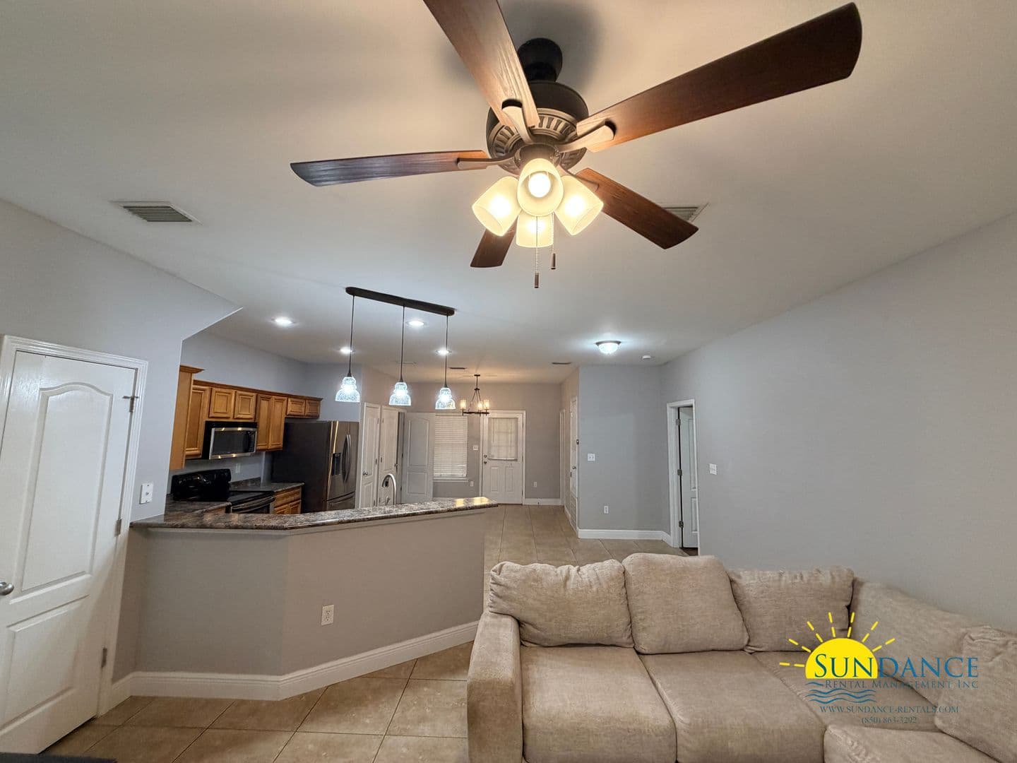 Fort Walton Beach Townhome: 827 Fairview Drive