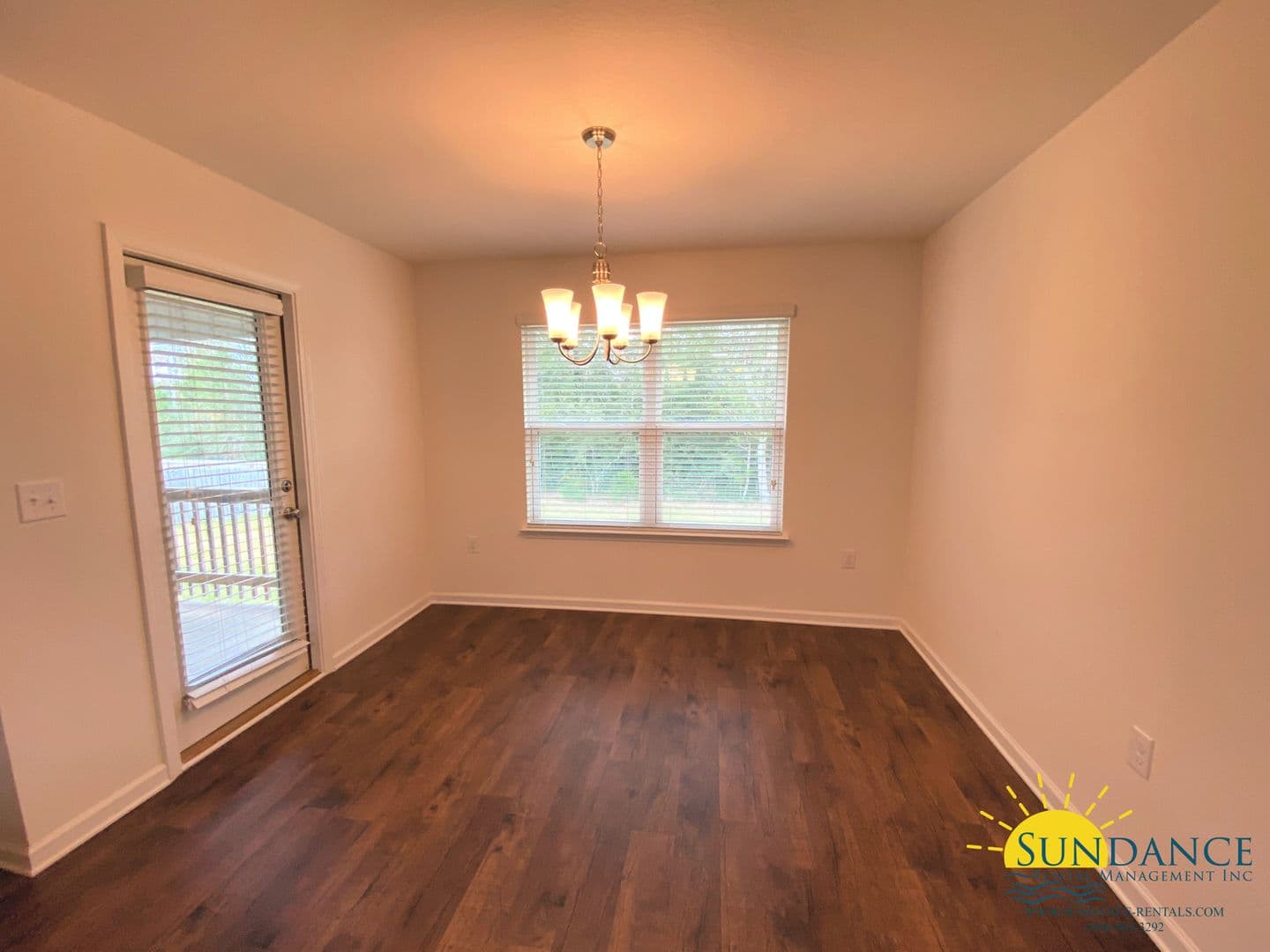 Crestview House: 4636 Plover Drive