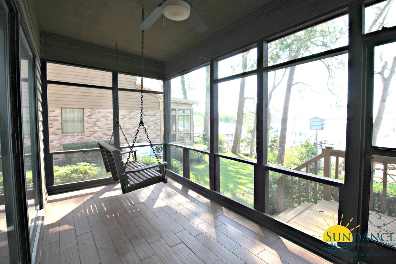 Niceville House: 906 Regatta Drive