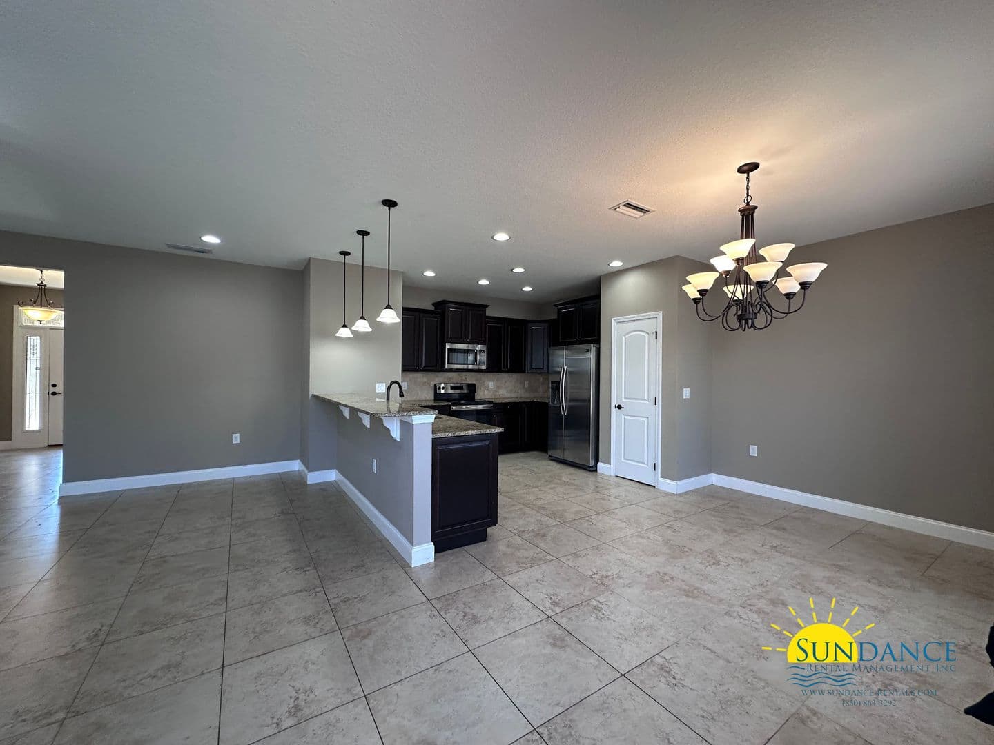 Mary Esther House: 438 Bay Oaks Drive