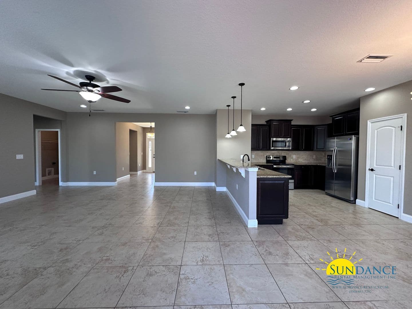 Mary Esther House: 438 Bay Oaks Drive
