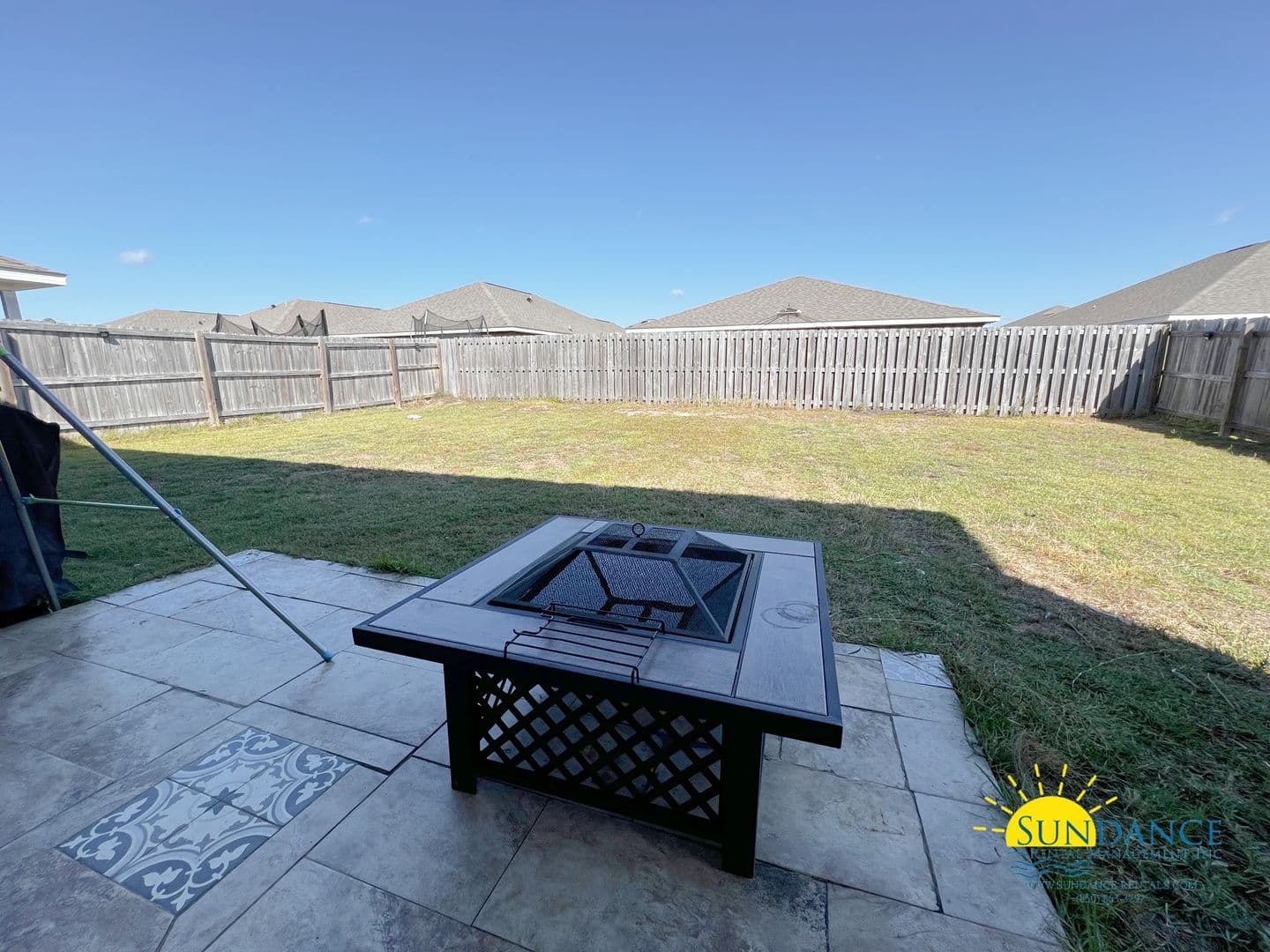 Crestview House: 930 Merganser Way