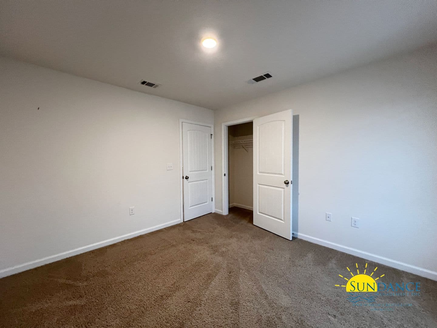 Crestview House: 930 Merganser Way
