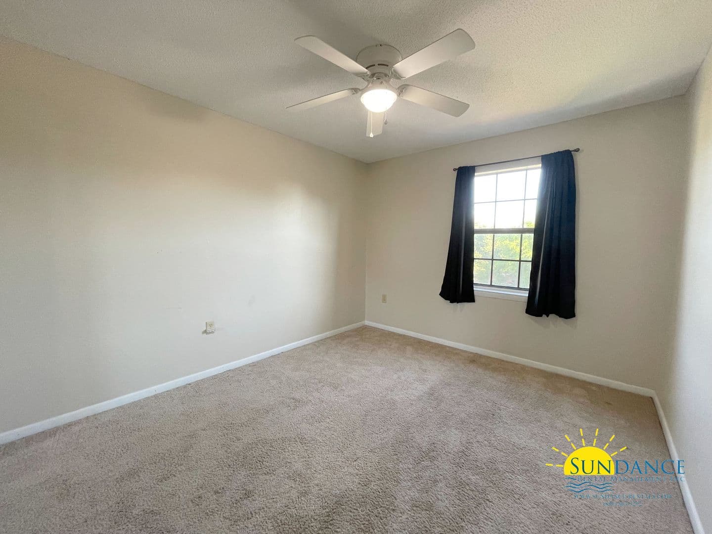 Shalimar Townhome: 133 4th Avenue