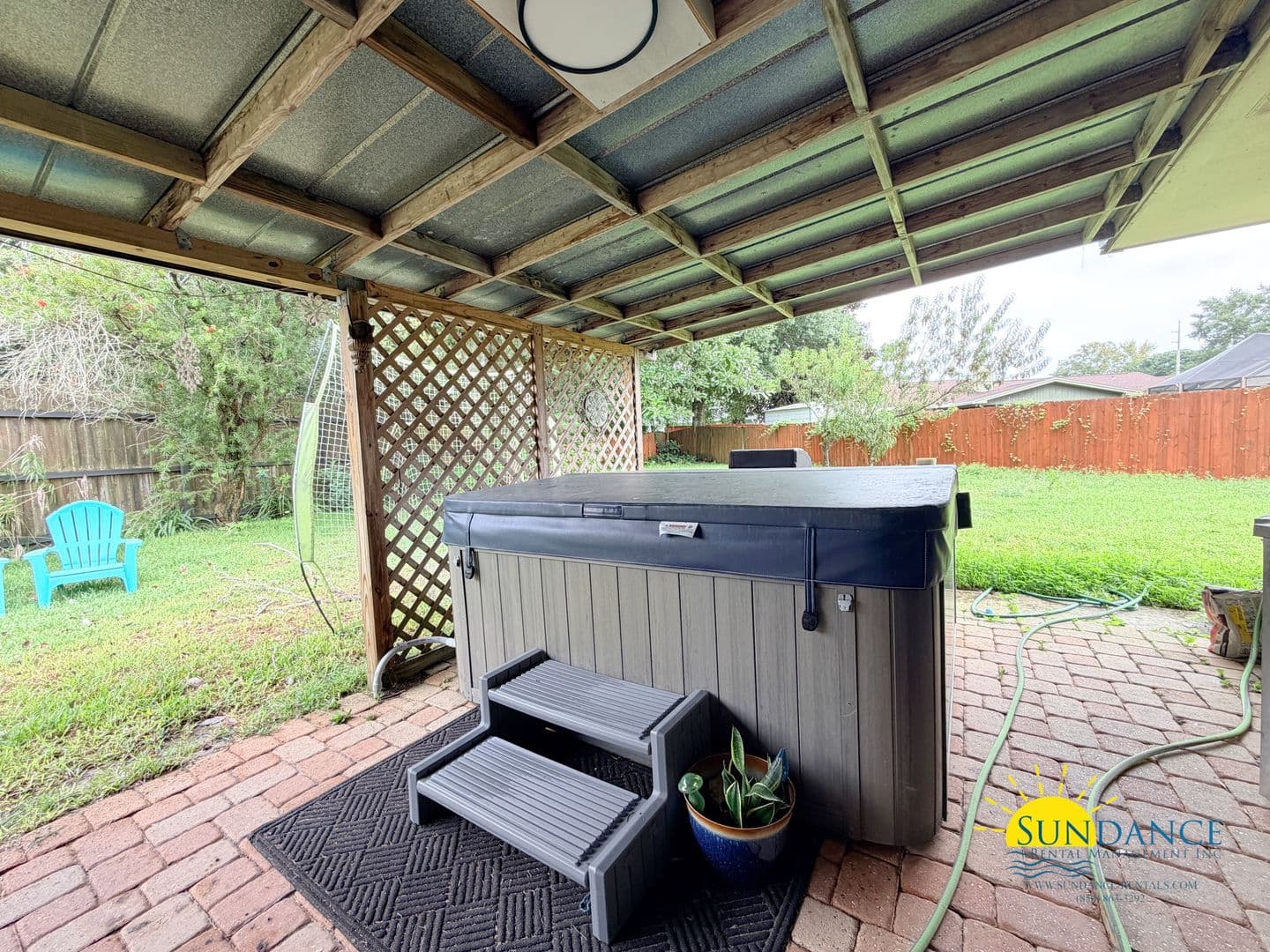 Fort Walton Beach House: 102 Tanglewood Court