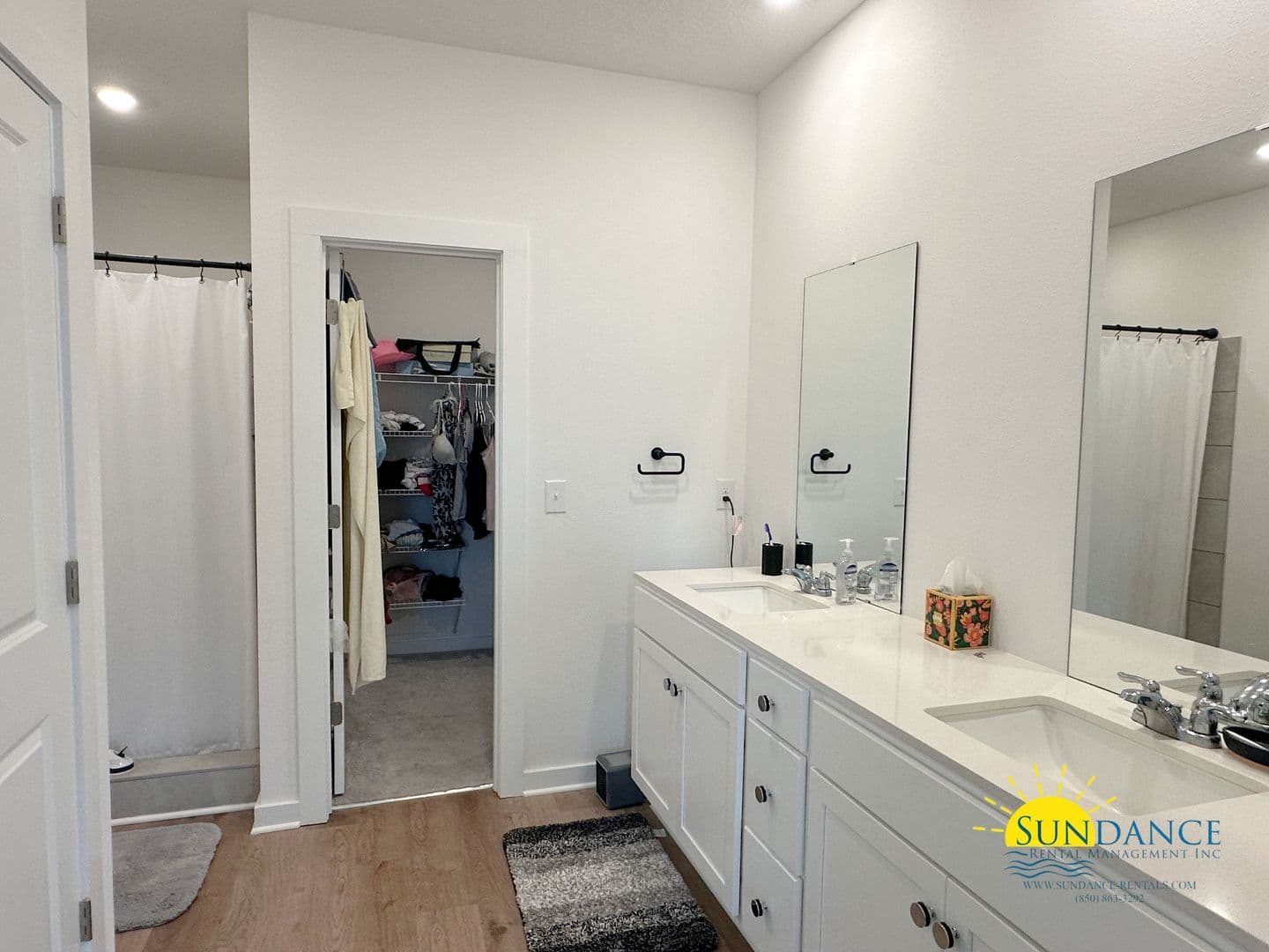 Pace House: 6278 Buckthorn Circle