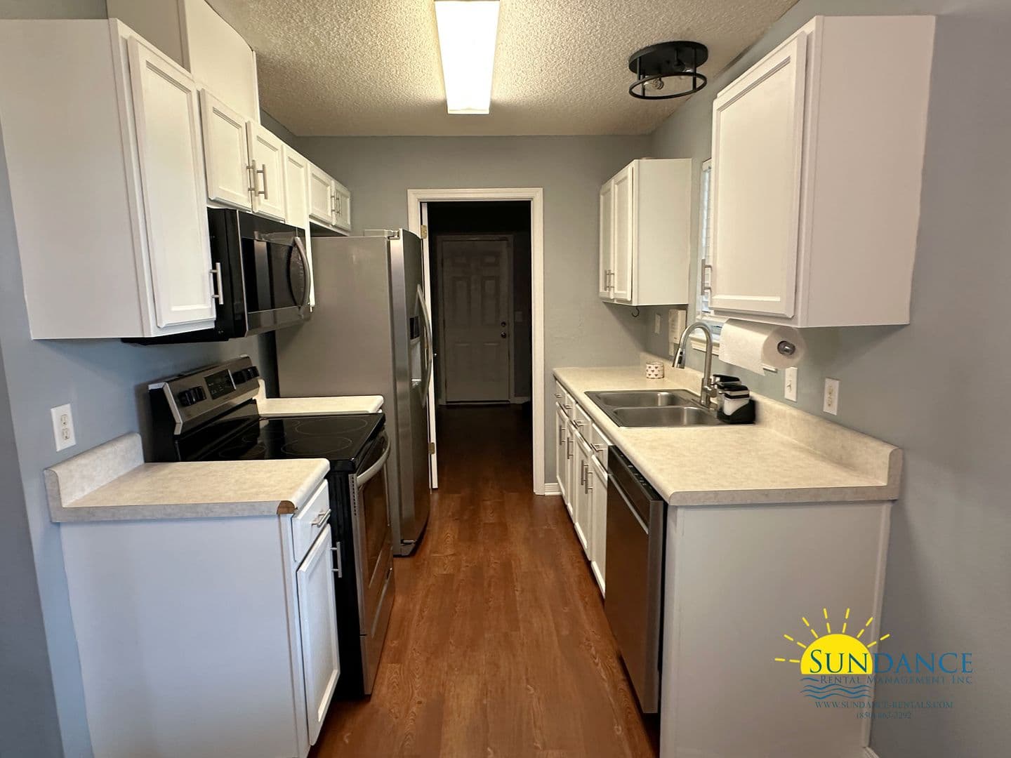 Milton House: 4480 Gainer Avenue