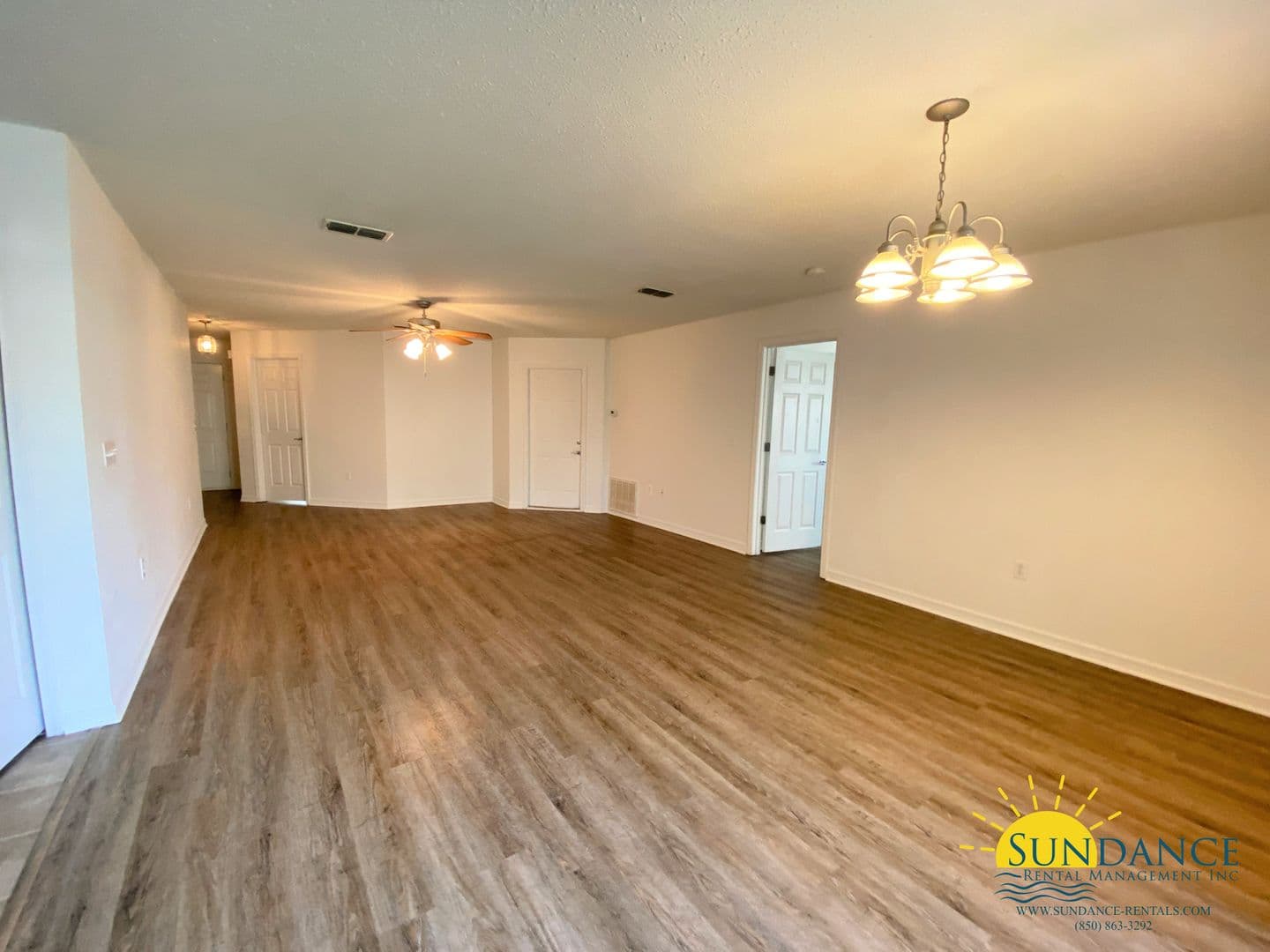 Crestview House: 217 Limestone Circle