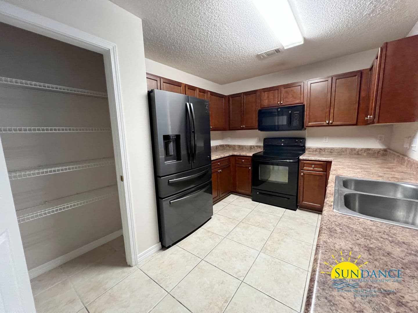 Crestview House: 303 Dahlquist Drive
