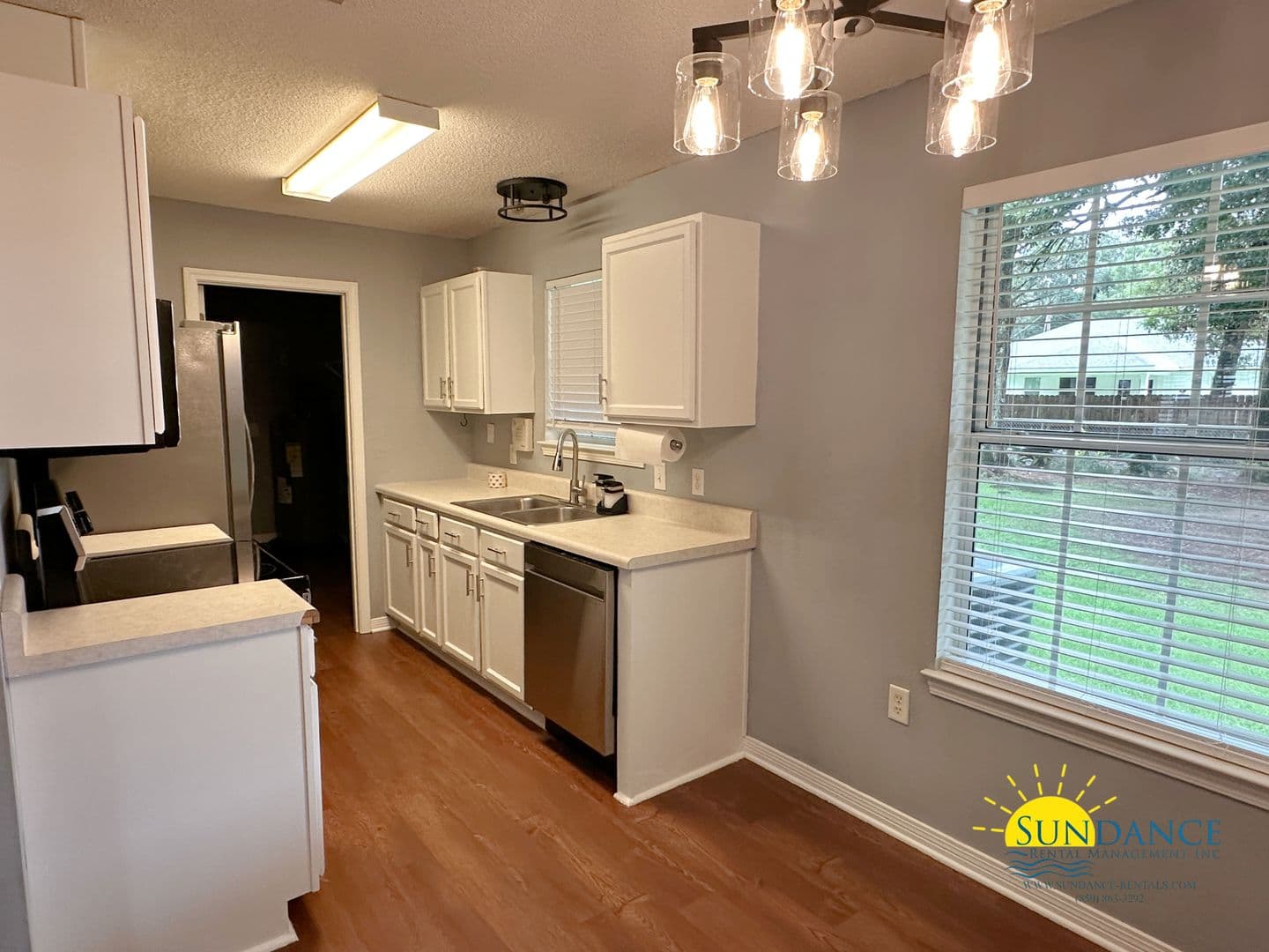 Milton House: 4480 Gainer Avenue