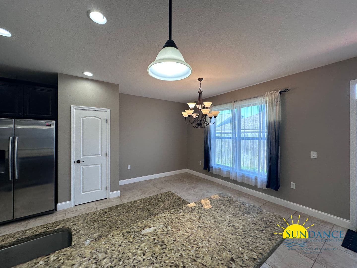 Mary Esther House: 438 Bay Oaks Drive