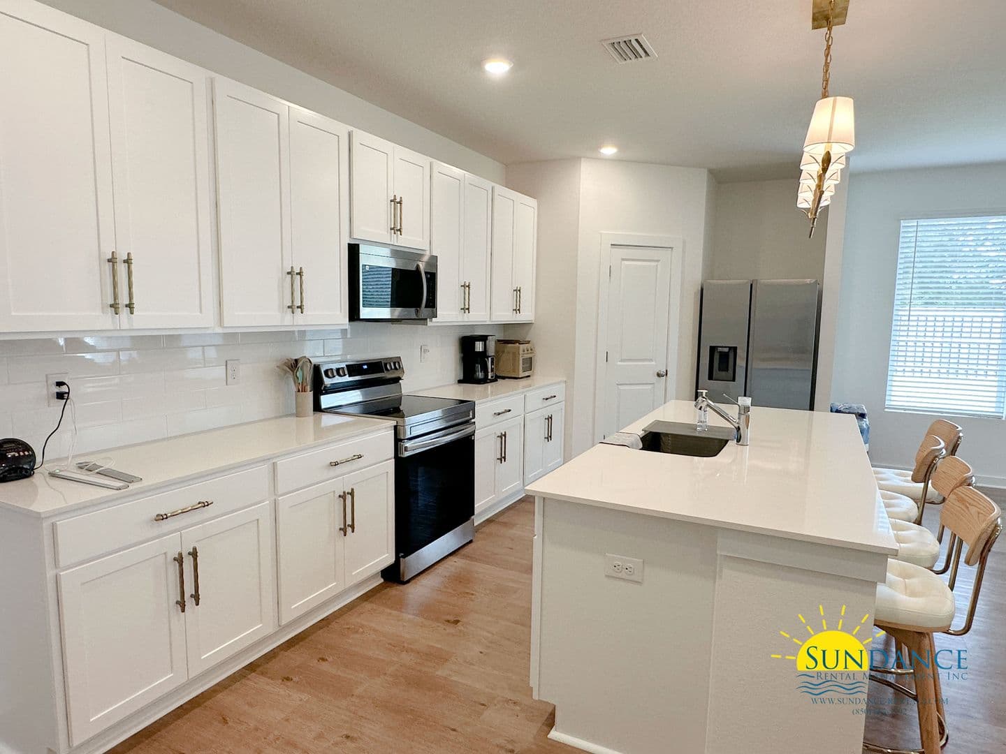 Pace House: 6278 Buckthorn Circle