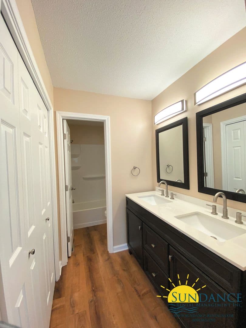 Fort Walton Beach Townhome: 222 D Cloverdale Boulevard