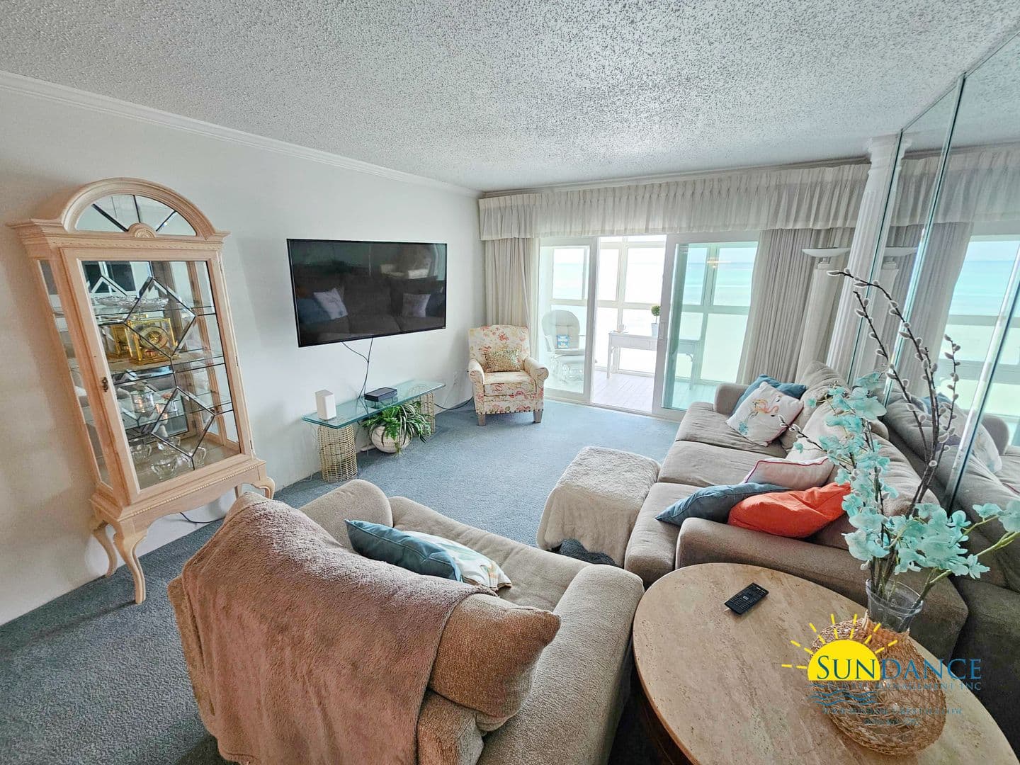 Destin Condo: 151 Calhoun Avenue