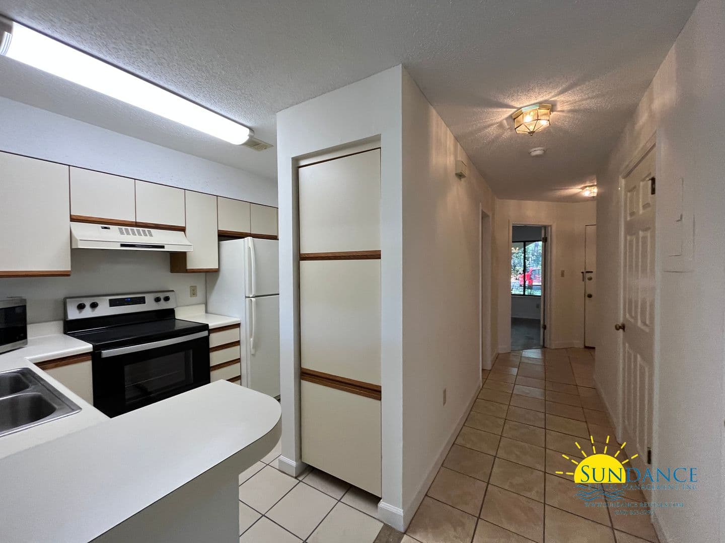 Niceville House: 307 Southlake Court