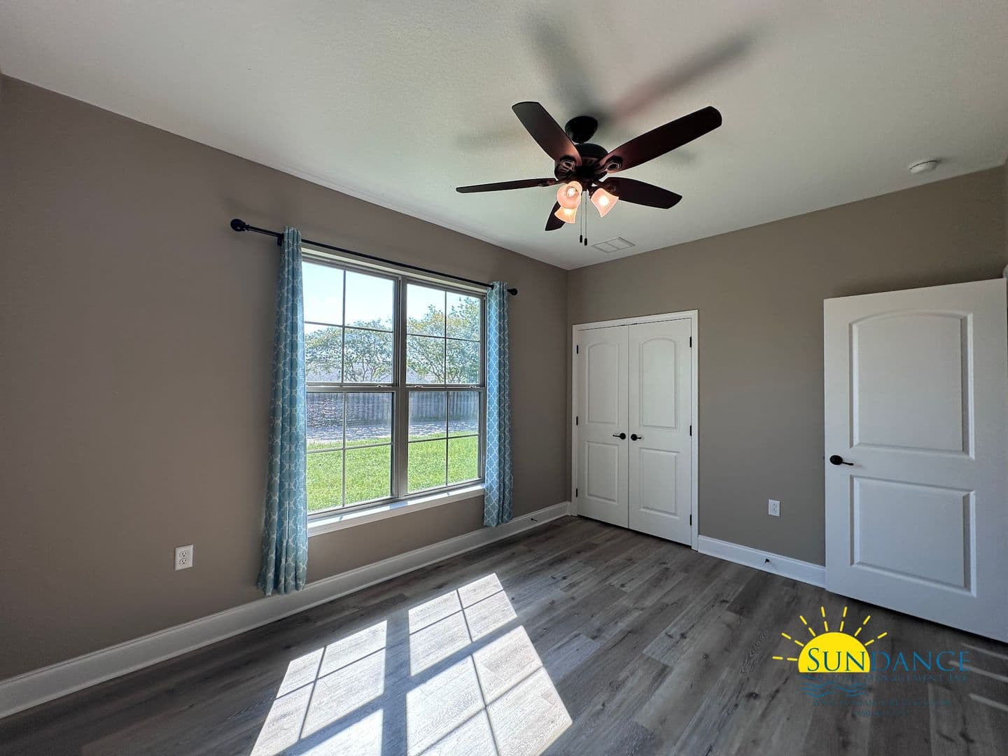 Mary Esther House: 438 Bay Oaks Drive