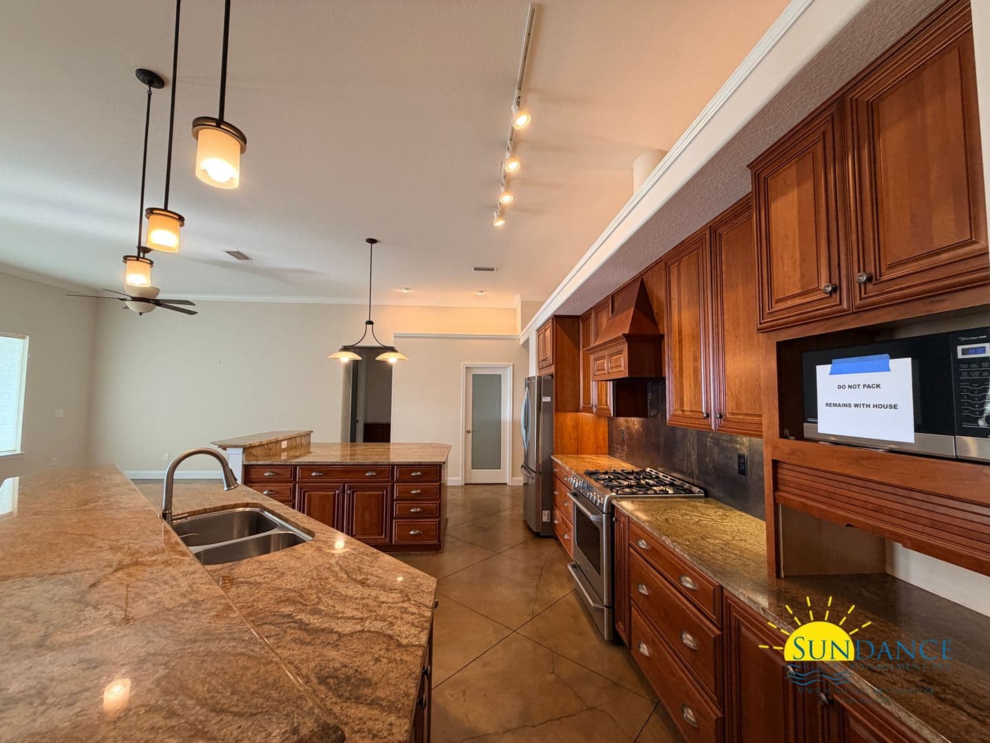Fort Walton Beach House: 249 Beachview Drive