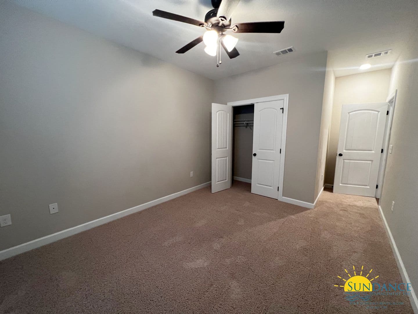 Crestview House: 2941 Chantry Circle