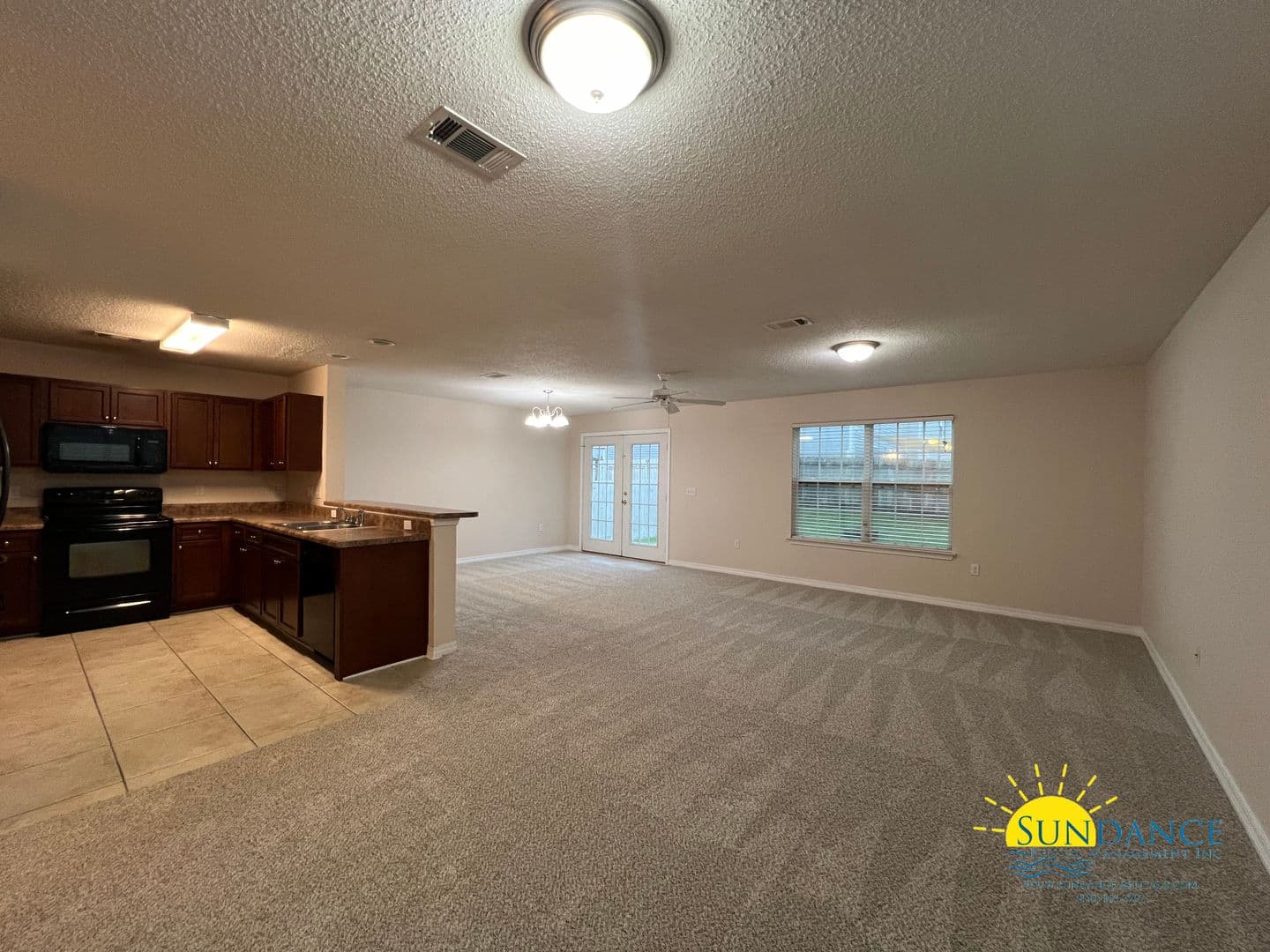 Crestview House: 303 Dahlquist Drive