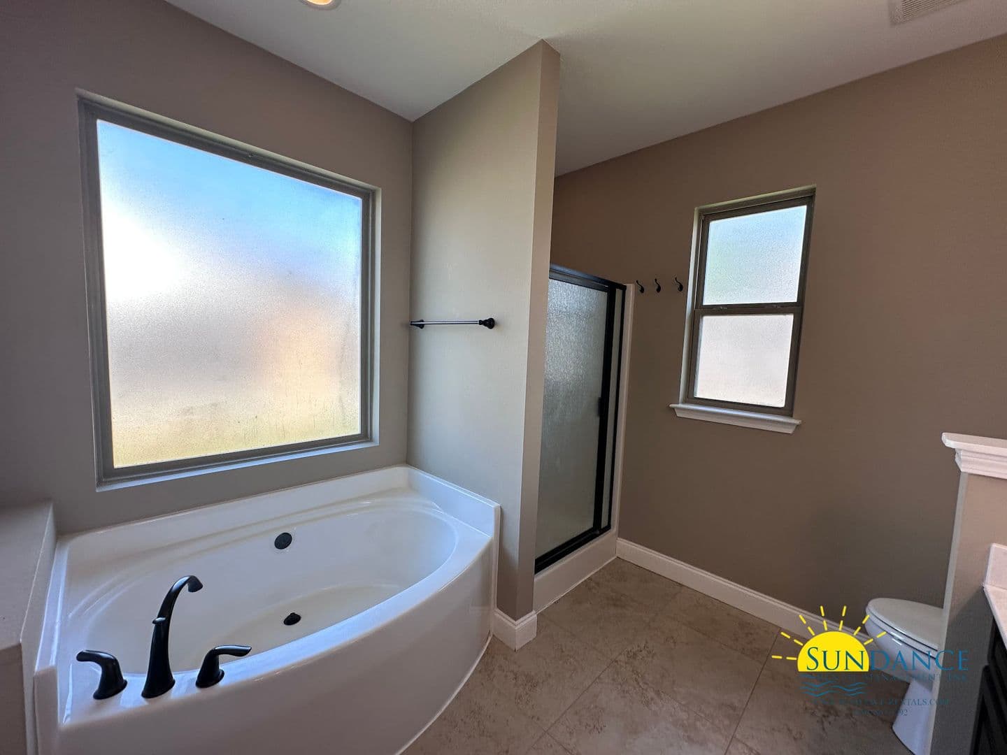 Mary Esther House: 438 Bay Oaks Drive