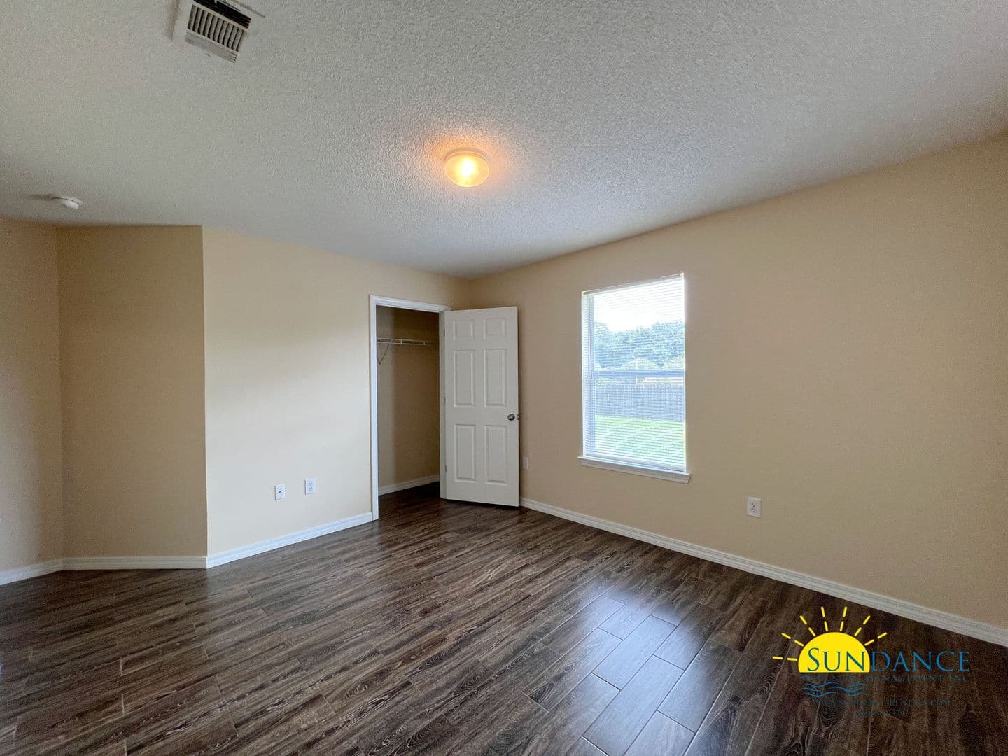 Crestview House: 5434 East Brook Drive