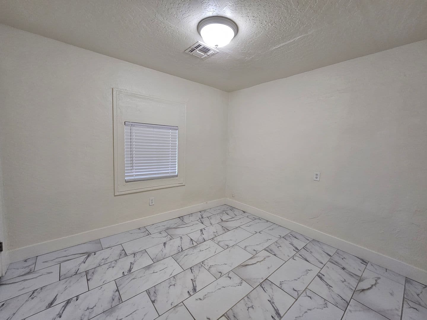 Mesa Apartment: 202-228 E. 2nd Ave.
