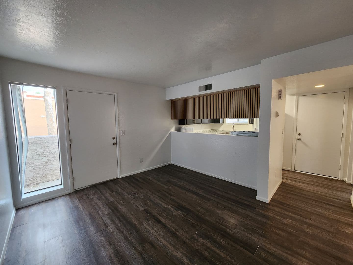 Mesa Apartment: 2650 E. McKellips Rd.