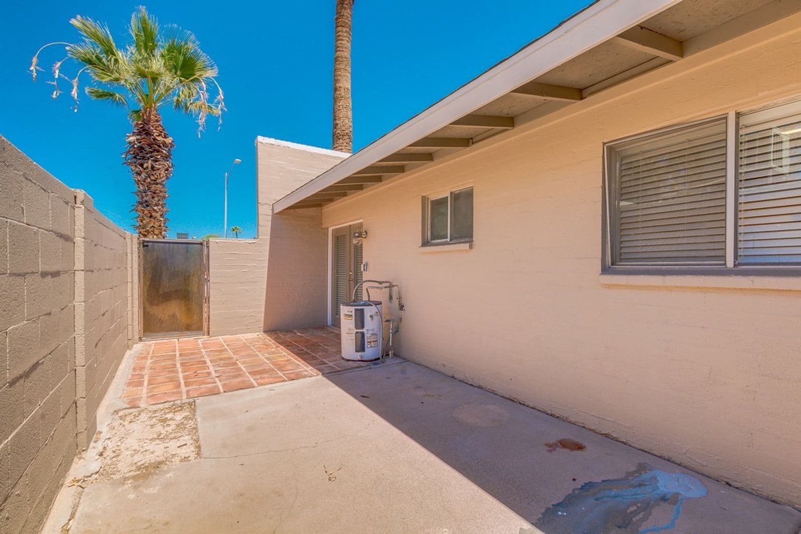 Scottsdale Apartment: 8605 E Coronado Rd.