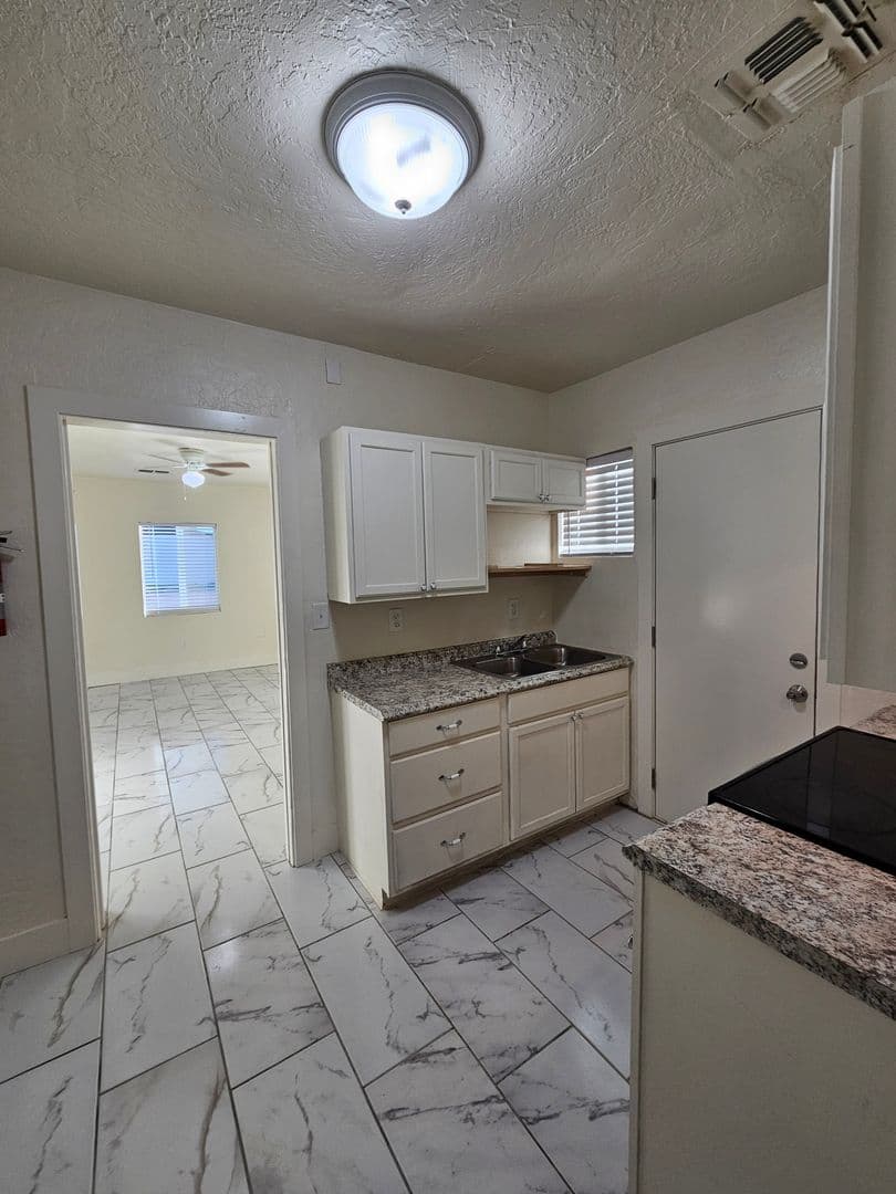 Mesa Apartment: 202-228 E. 2nd Ave.
