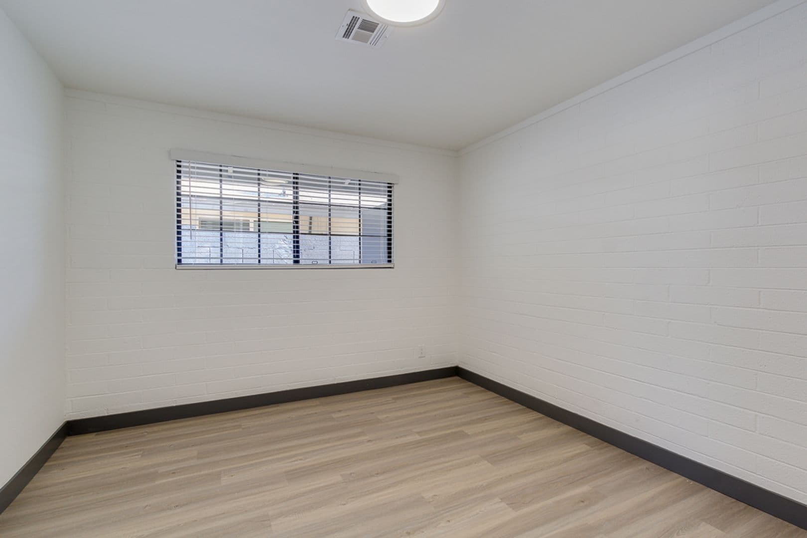 Scottsdale Apartment: 3107 N. 69th Pl. #2