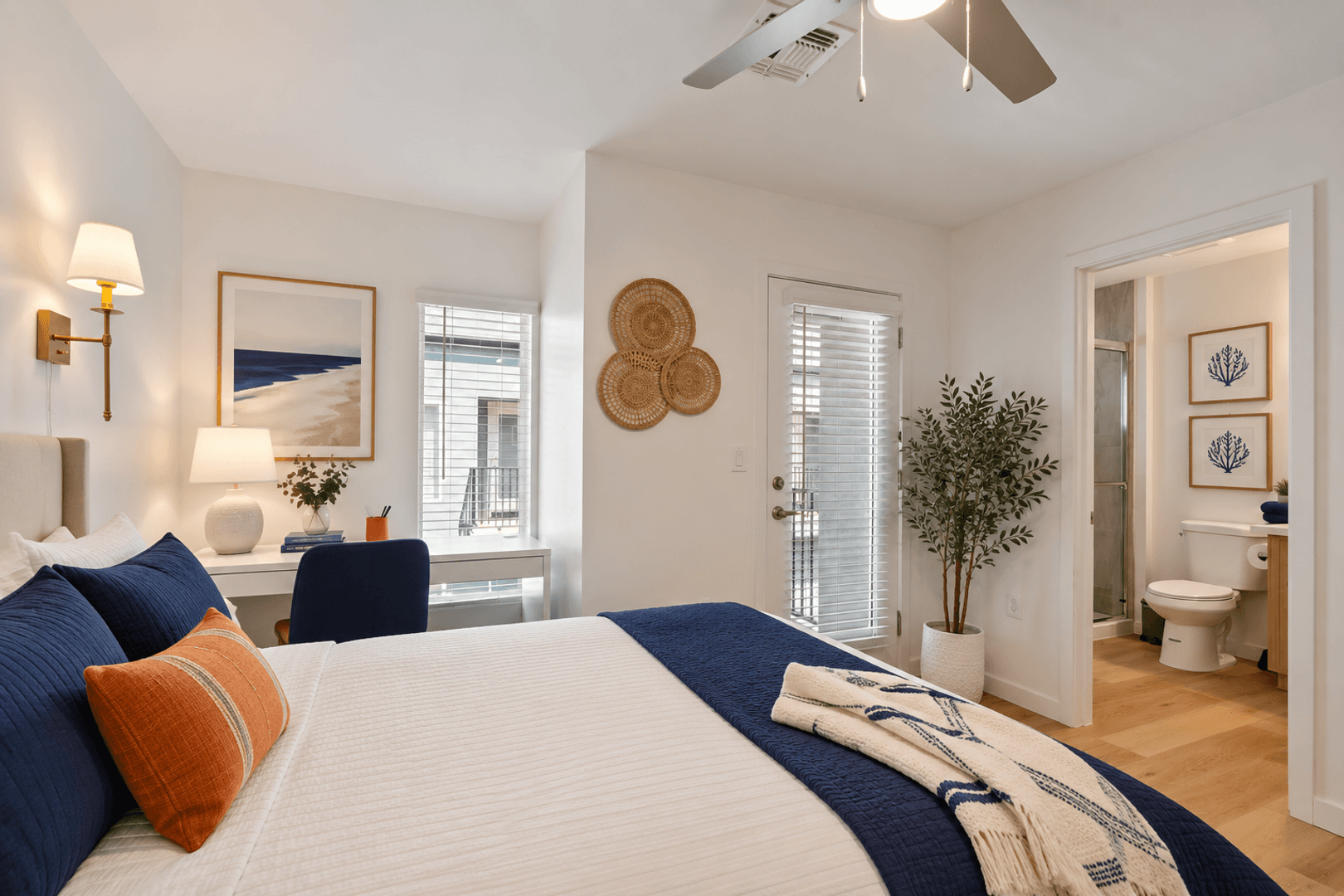 Phoenix Apartment: 1818 W Earll Dr
