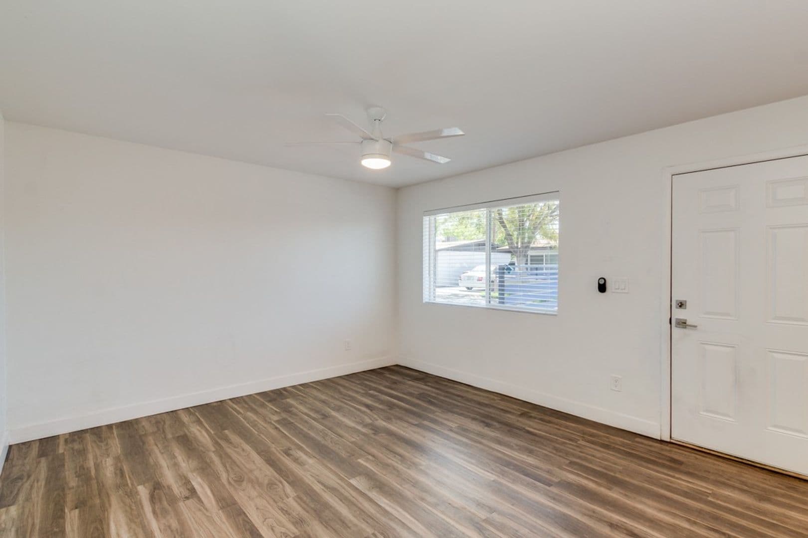 Phoenix Apartment: 3120-3130 N 39th St