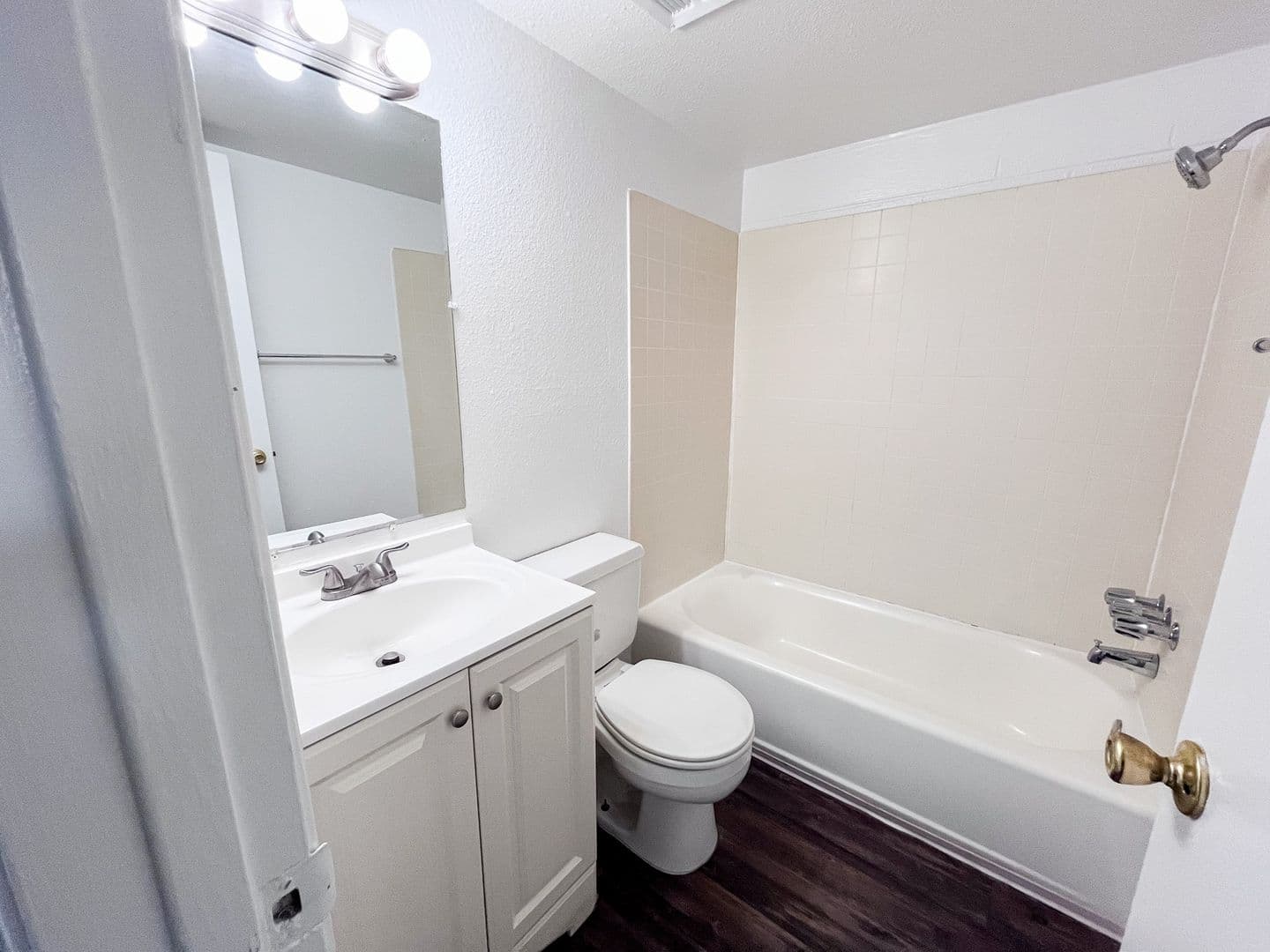 Tempe Apartment: 1033 S. Mariana St.