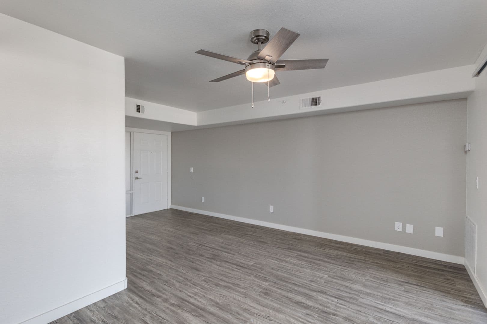Tempe Apartment: 1207 E. 8th St.